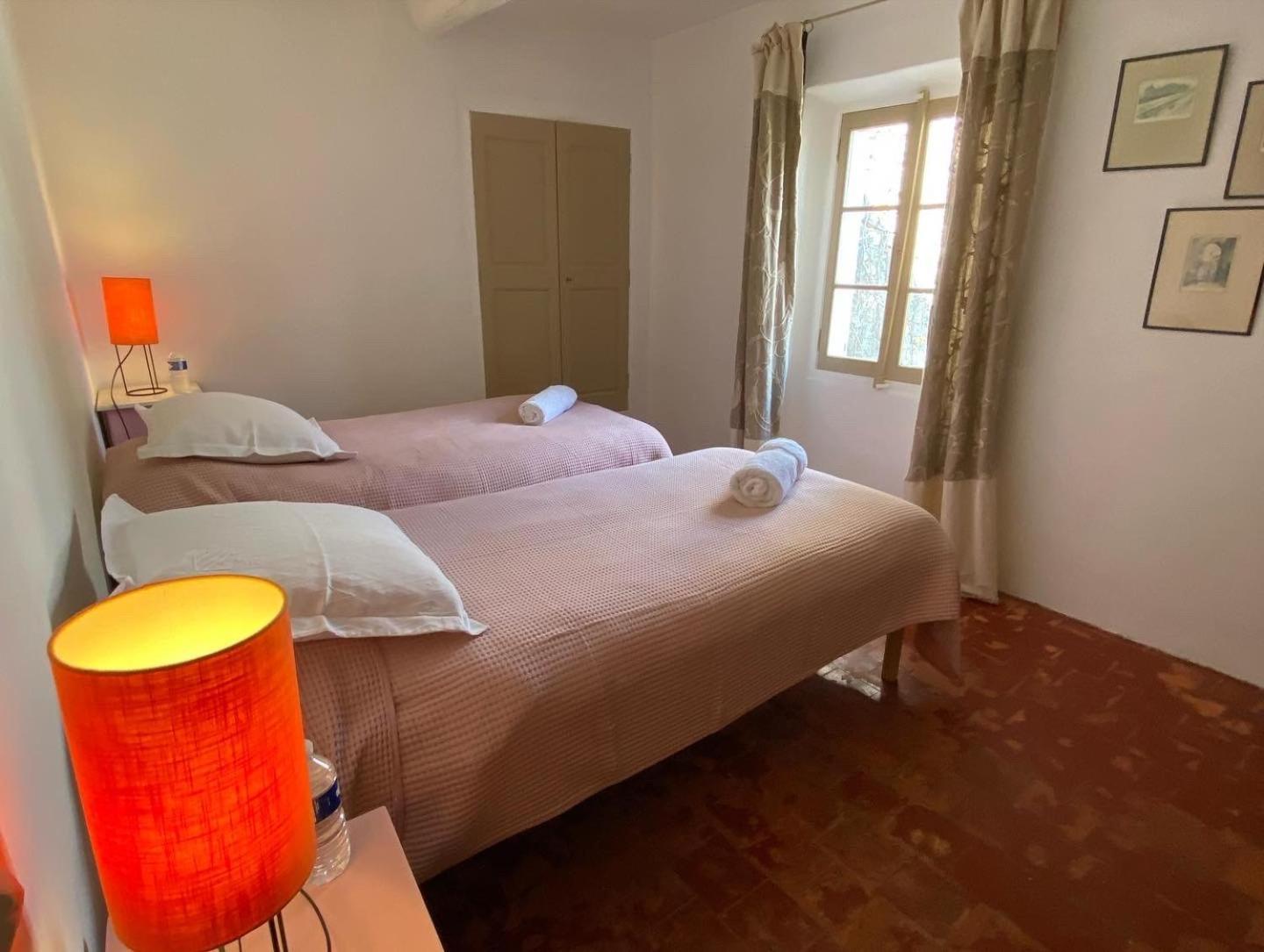 Le Domaine Saint Jean Bed & Breakfast Bagian luar foto