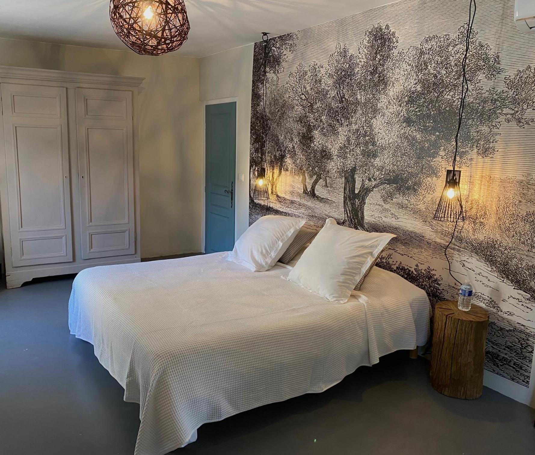 Le Domaine Saint Jean Bed & Breakfast Bagian luar foto