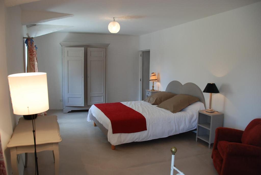Le Domaine Saint Jean Bed & Breakfast Ruang foto