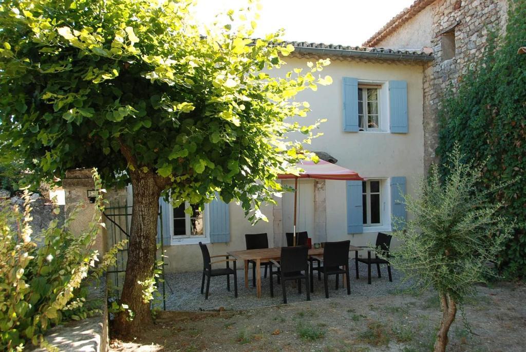 Le Domaine Saint Jean Bed & Breakfast Ruang foto